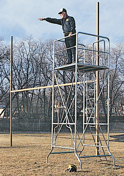 T C SPORTS/USA SPORTS ULTIMATE PORTABLE OBSERVATION TOWER 3 T C SPORTS/USA SPORTS ULTIMATE PORTABLE OBSERVATION TOWER