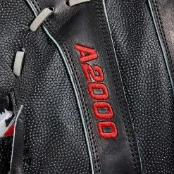 WILSON 2020 A2000 2820SS 12.25" FIRST BASE BASEBALL GLOVE 16 WILSON 2020 A2000 2820SS 12.25" FIRST BASE BASEBALL GLOVE -Baseball Shop WTA20RB202820S S Black DET alt2